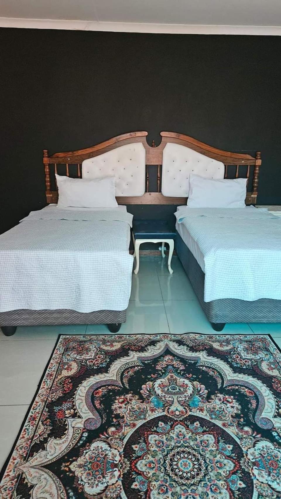 Goodlife Guest House In 梅富根 外观 照片